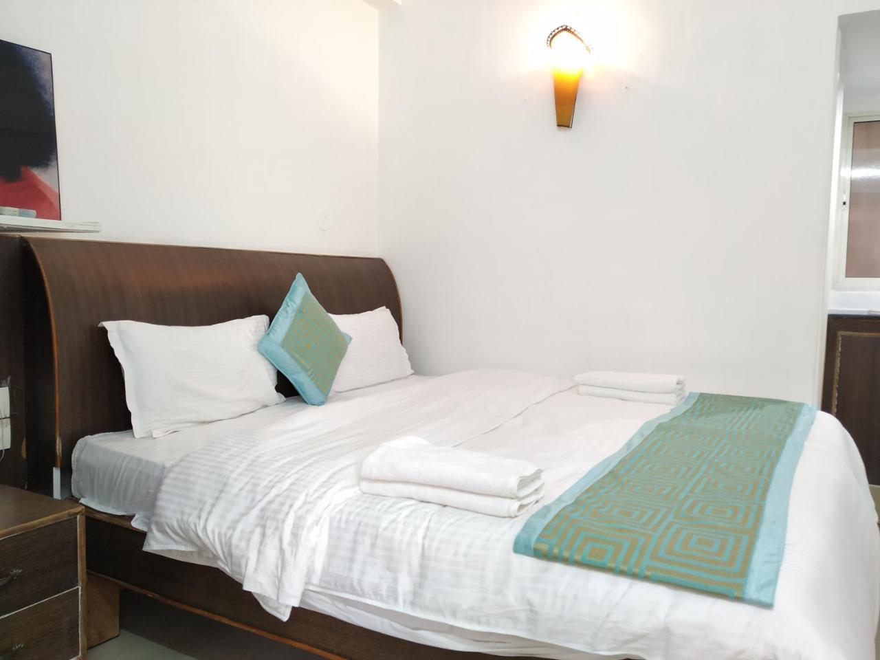 Aum Hotel Puttaparthi Exterior foto